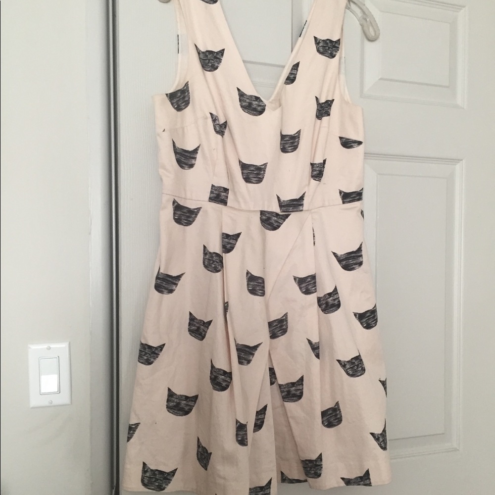 SOLD💥 Anthropologie cat print dress 🐱